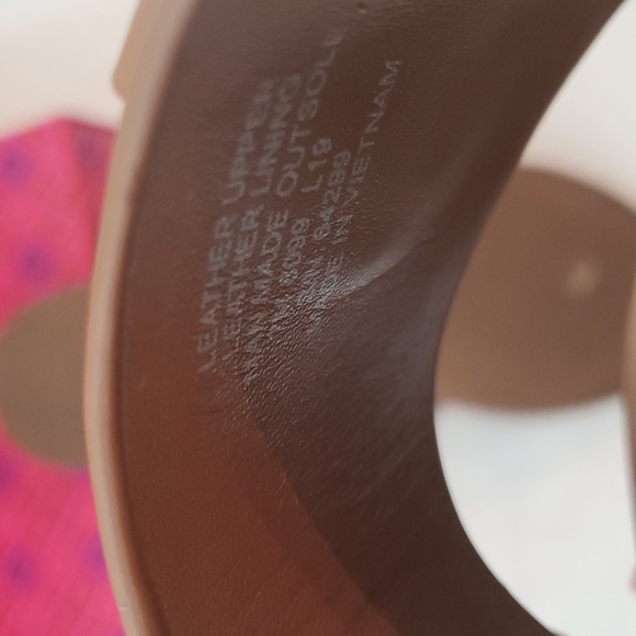 Tory Burch Weston Full Logo Thong Sandal *With Storage Bag* - Picture 4 of 9